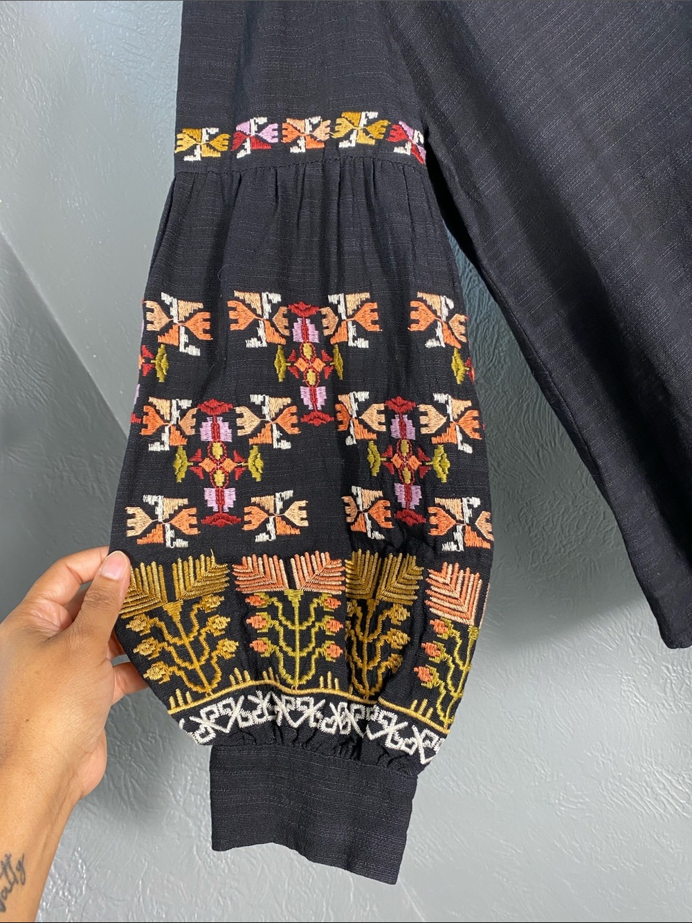 THML Embroidered Balloon Sleeve Top Womens S Black Cotton Rayon Boho Blouse - Picture 4 of 16